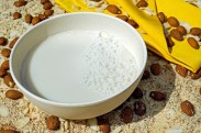 Almond Milk from Are B-12 Supplements Necessary via ShyneandInspire.com